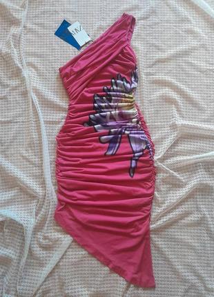 Крутое асимметричное платье с цветком цвета фуксии zara3 фото