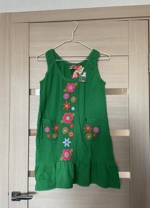 Платье зеленое оригинальное с вышивкой4 фото