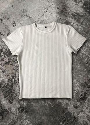 Мужская однотонная классическая футболка  ⁇  базовые футболки3 фото