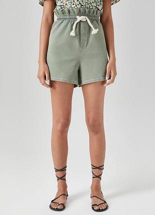 Шорти pull & bear