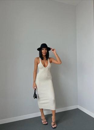 Базовое женское стильное платье миди с декольте, приталенная, силуэтная, белая,черная,беж,женская одежда на лето7 фото