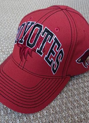 Бейсболка arizona coyotes (nhl) reebok