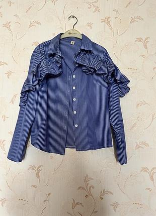 Стильна блузка -сорочка в смужку