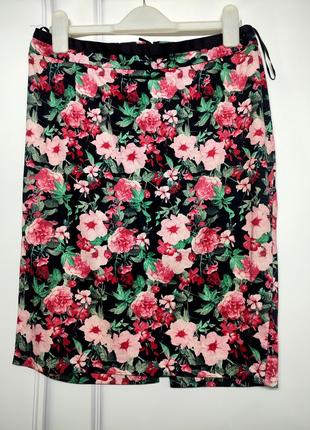 Легкая яркая юбка