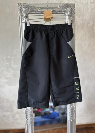 Nike шорти з плащівки зріст 140-152