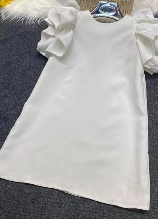 Красивое нарядное платье