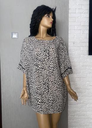 Подовжена блуза блузка у леопардовий принт дуже великого розміру батал jd williams , xxxxl 60-62р