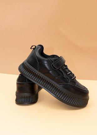 Стильні кросівки для дівчинки чорні 34-37 детские кроссовки для девочки деми jong golf6 фото