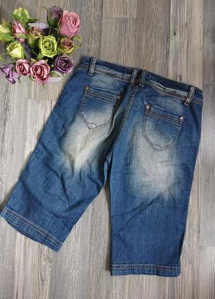 Женские джинсовые шорты с разрезами р.42/443 фото