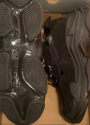 Кросівки в стилі balenciaga triple s mono black баленсіага тріпл3 фото