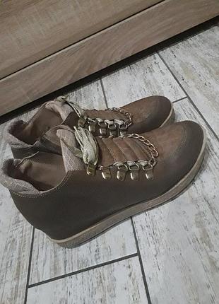 Туфли сникерсы