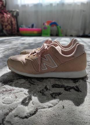 ⁇ продаю ⁇  женские кроссовки new balance 373