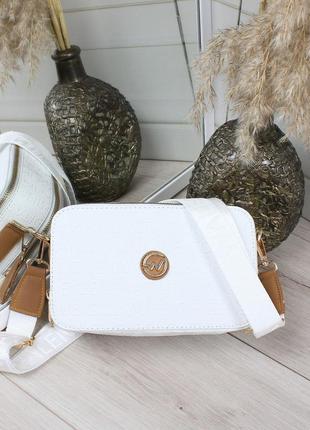 Каркасная сумочка