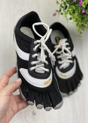 Кроссовки vibram vibram fivefingers speed кроссовки пять пальцев. оригинал. 38