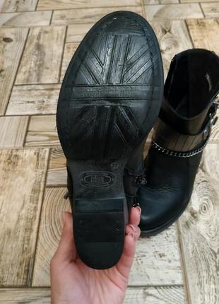 Шкіряні черевики, чоботи з ланцюгами на флісі від tamaris7 фото