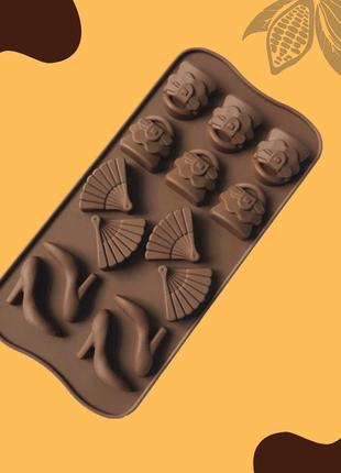 Силиконовая форма для конфет, шоколада, карамели "веер, туфли, сумочка"  (коричневый)