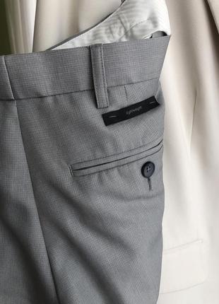 Сірі брюки зі стрілками5 фото