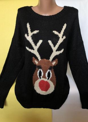 Новогодний свитер с оленем1 фото