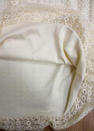 Стильная, молодежная, кружевная блуза бело- молочного цвета. с подкладом. размер 46-484 фото