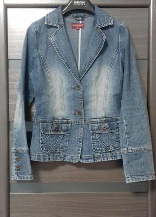 Піджак, жакет сюртук джинсова куртка розмір 34