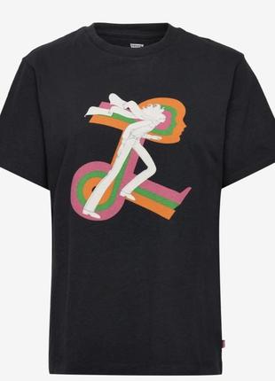 Футболка черна  levis graphic jet tee