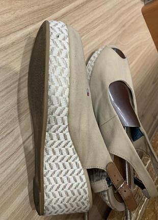 Босоножки tommy hilfiger p 37,5
