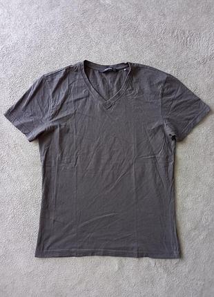 Брендова футболка much more.