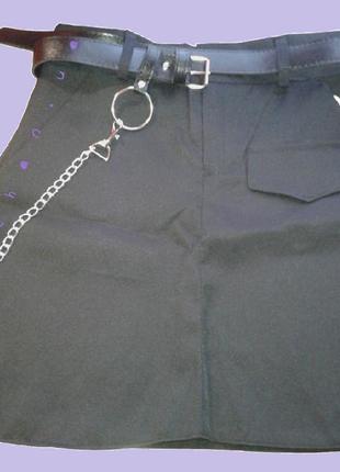 Юбка черная с ремнем кольцом с цепочкой крутая корейская школьная карманами2 фото