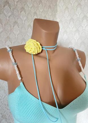 Трендовый аксессуар на шею цветок чокер желто голубой ручная работа2 фото