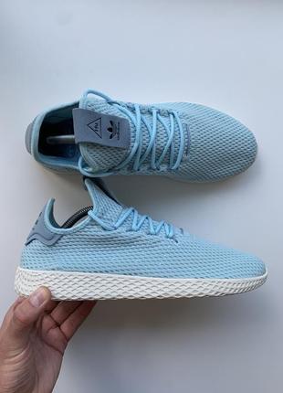 Кроссовки adidas pharrell williams