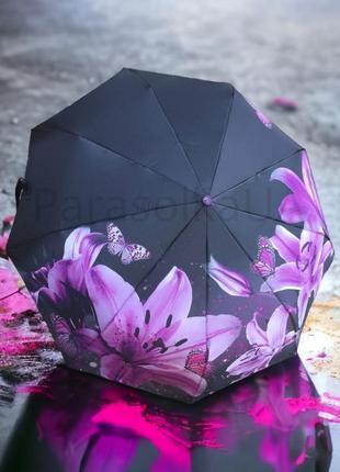 "лилии в тени: черный зонт с фиолетовыми лилиями и сатиновой тканью"3 фото