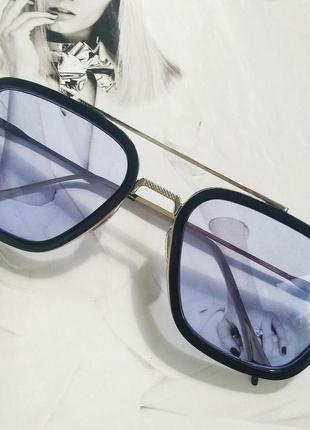 Солнцезащитные очки тони старка красный в серебре6 фото