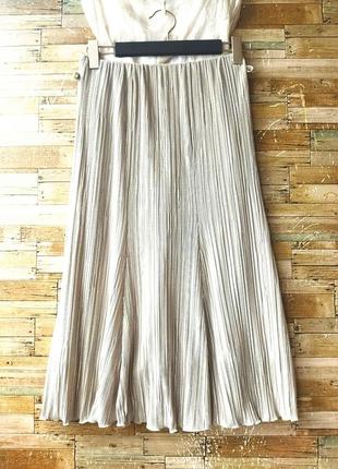 Bassini.. изящная. идеальная. красивая юбка. цвет жемчужно-серый8 фото