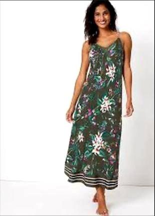 Платье длинное атласное хаки в цветочный принт,48-502 фото