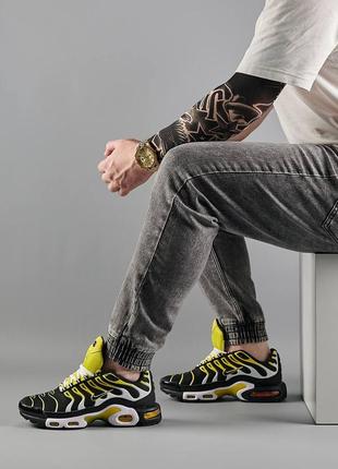 Мужские кроссовки nike air max tn plus black yellow найк аир макс тн плюс черненное с желтым8 фото