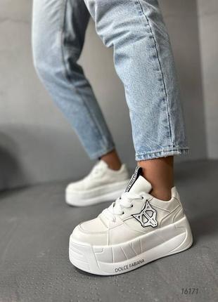 Жіночі кеди на високій підошві8 фото