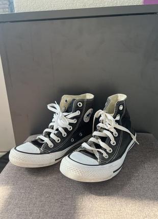 Оригинальные женские кроссовки converse, черного цвета в размере 36.