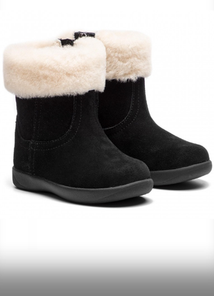 Сапоги на молнии ugg оригинал 26 eur, uк 8, стелька 16 см