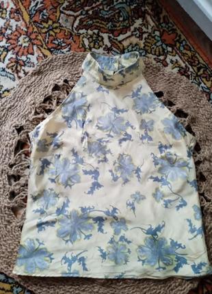 Блуза топ майка шелкава цветочного принта нежная пастельная романтическая американская пройма без рукавов силуэтная4 фото