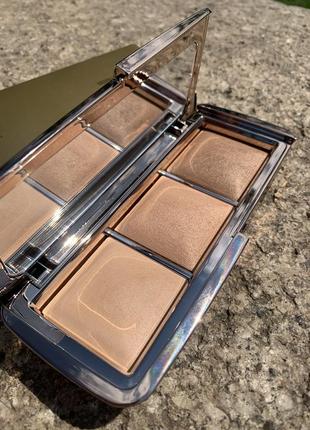 Hourglass ambient lighting palette volume 23 фото