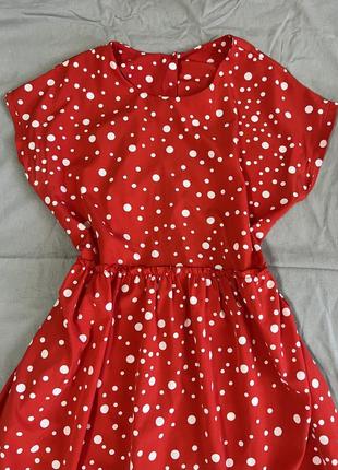 Платье красное в белую точку коктейльное с рюшами свободное  яркое легкое расклешенное летнее в горошек😍 л/хл5 фото