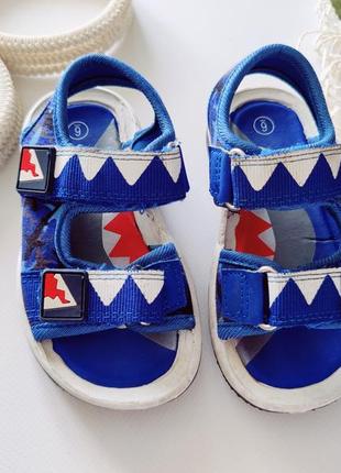 Сандалии на липучках артикул: 16422