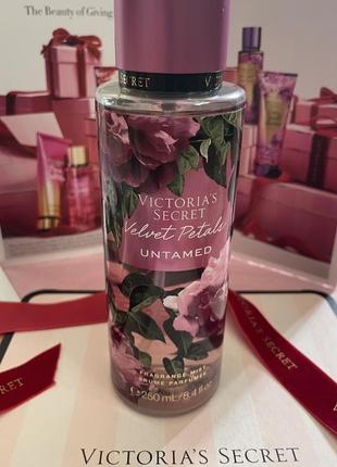 Victoria's secret velvet petals untamed fragrance mist