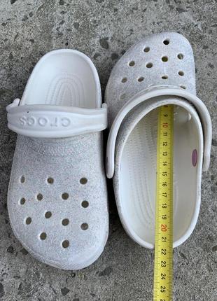 Кроксы сабо шлёпанцы белые с блёсточками crocs (оригинал)3 фото