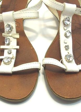 Женские оригинальные кожаные босоножки carina р.393 фото