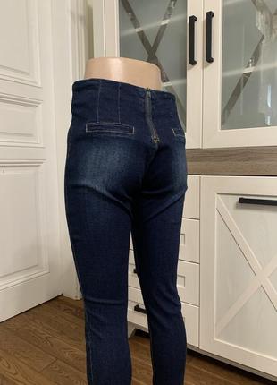 Женские джинсы с замочком на попе скинни облегающие зауженные6 фото