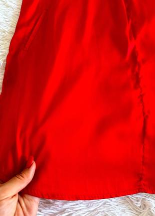 Яркое красное атласное платье mango7 фото