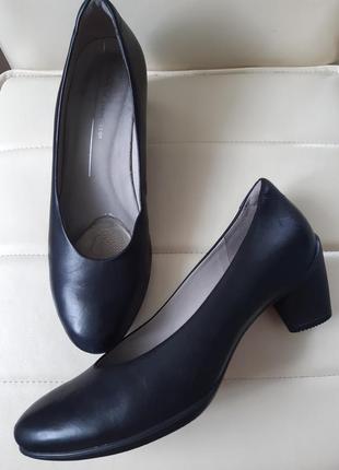 Базовые черные кожаные туфли ecco sculptured, p. 37-38