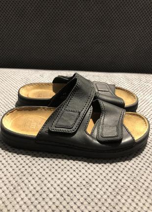 Кожаные шлепанцы сланцы fretz men.швейцария.