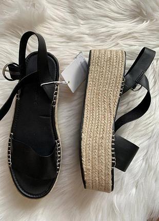 Новые босоножки с биркой pull and bear 1400 грн